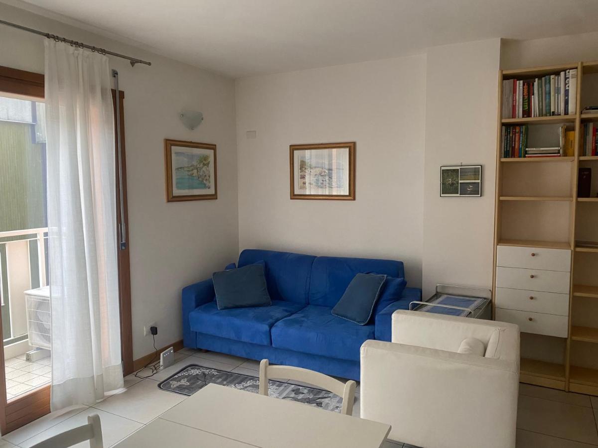 La Casa Di Giacomo Con Parcheggio Trieszt Kültér fotó