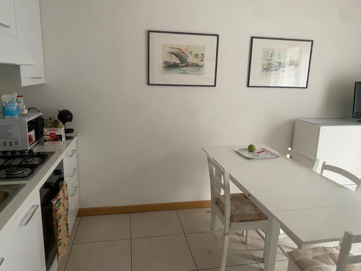 La Casa Di Giacomo Con Parcheggio Trieszt Kültér fotó